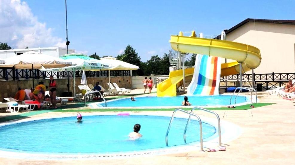 Mountainview Apartment Ski, Spa & Thermal バンスコ エクステリア 写真